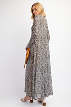 Cargar imagen en el visor de la galería, The Schwarzwald Mesh Dress