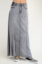 Cargar imagen en el visor de la galerĂa, The Slate Maxi Skirt