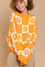 Cargar imagen en el visor de la galería, Oversized Round Neckline Sweater Top
