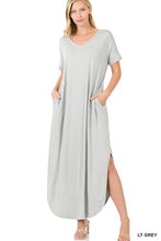 Cargar imagen en el visor de la galería, VISCOSE SIDE SLIT V-NECK SHORT SLEEVE MAXI DRESS
