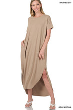 Cargar imagen en el visor de la galería, BRUSHED DTY SHORT SLEEVE MAXI DRESS
