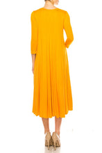 Cargar imagen en el visor de la galería, Solid jersey knit a-line dress
