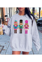 Cargar imagen en el visor de la galería, UNISEX FLEECE SWEATSHIRT
