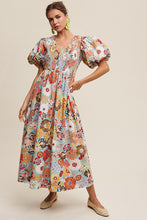 Cargar imagen en el visor de la galería, Flower Print Smocked V-neck Puff Sleeve Maxi Dress
