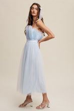 Cargar imagen en el visor de la galería, Paper Bag Frill Tulle Maxi Dress
