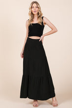 Cargar imagen en el visor de la galería, Solid Tiered Ruffle Skirt
