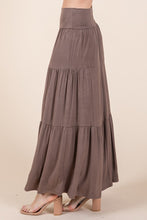 Cargar imagen en el visor de la galería, Solid Tiered Ruffle Skirt
