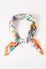 Cargar imagen en el visor de la galería, Scarf Shiloh
