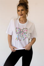 Cargar imagen en el visor de la galería, Christmas Bow Lights Holiday Graphic Tee
