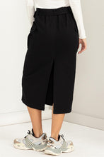 Cargar imagen en el visor de la galería, Professional Poise Buckled Belt Cargo Skirt
