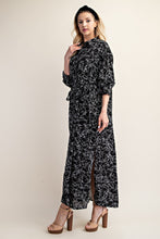 Cargar imagen en el visor de la galería, Annika Maxi Dress
