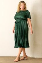Cargar imagen en el visor de la galería, The Vivienne Dress
