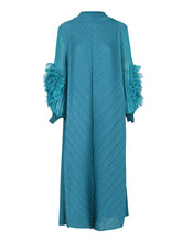 Cargar imagen en el visor de la galería, Stephanie Maxi Pleated Dress
