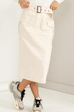 Cargar imagen en el visor de la galería, Professional Poise Buckled Belt Cargo Skirt
