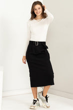 Cargar imagen en el visor de la galería, Professional Poise Buckled Belt Cargo Skirt
